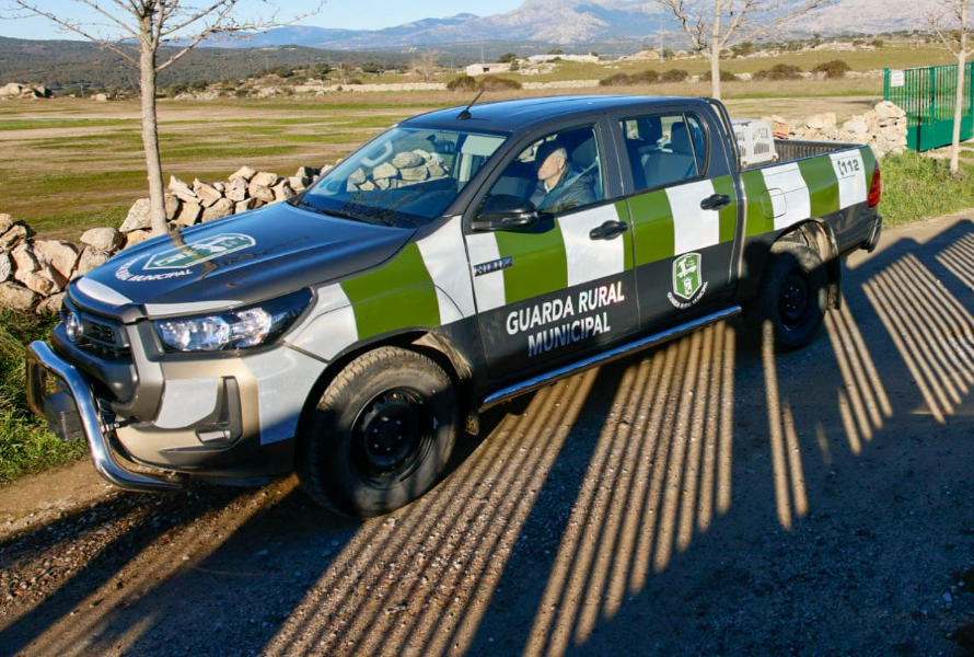vehículo 4x4 colmenar viejo guarda rural