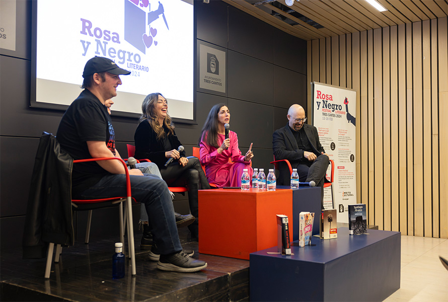 Rosa y Negro Tres Cantos