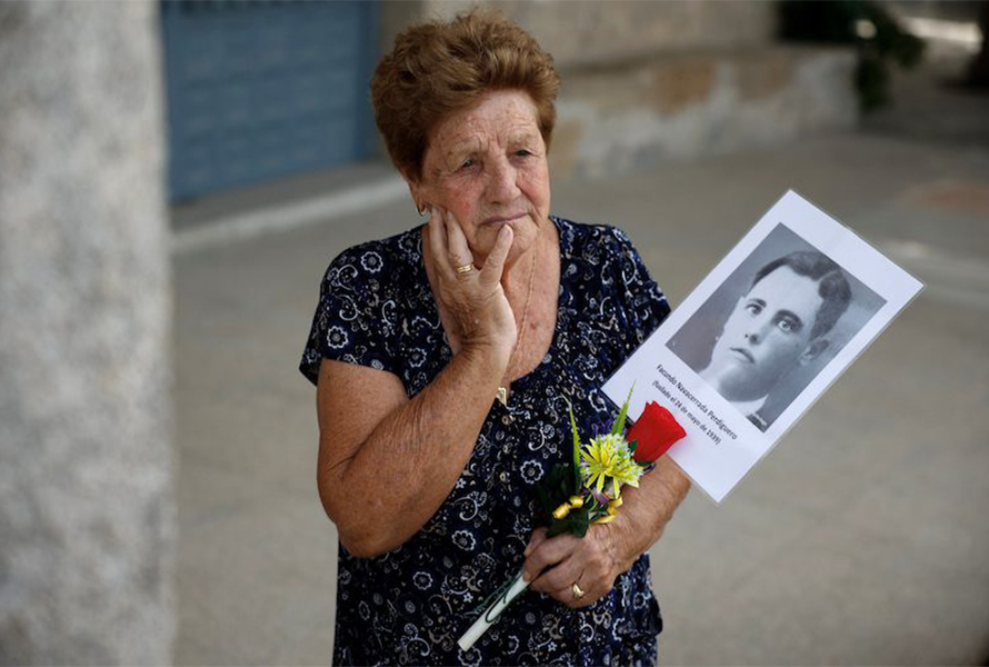 Asociación Cultural 14 de Abril Y Benita Navacerrada en Colmenar Viejo