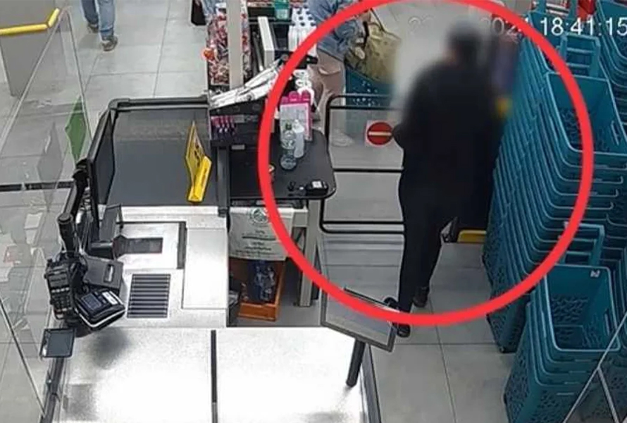 robos en supermercados de Tres Cantos y Colmenar Viejo