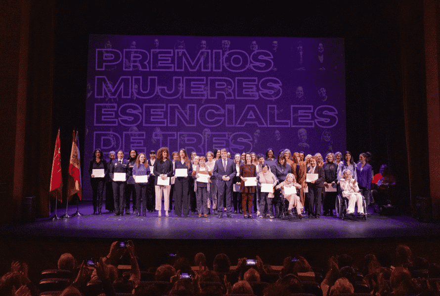 Mujeres Esenciales 2026